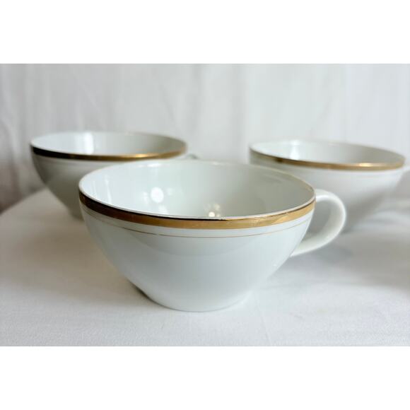Set of 5 1960s Translucent Porcelain Royalton China Tea Cups with Gold Rim - Picture 3 of 6